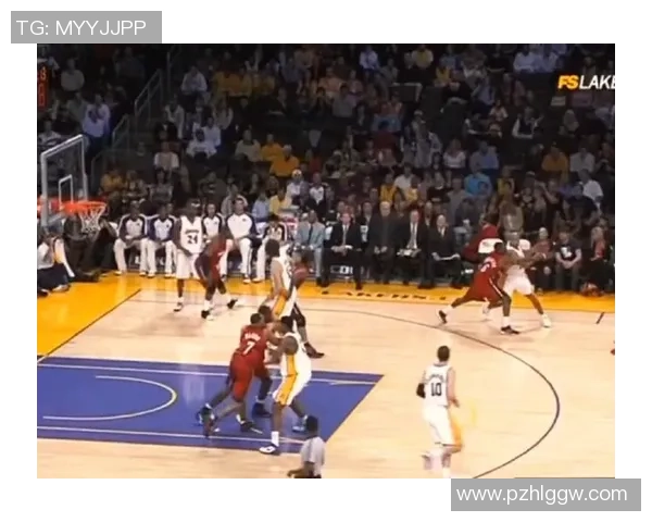 科比领衔湖人对决热火的经典总决赛回顾与精彩瞬间分析