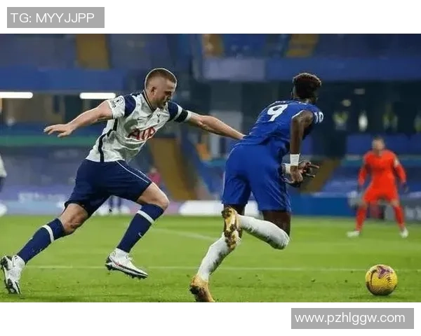 西悉尼流浪者与墨尔本城激战正酣比分揭晓精彩瞬间回顾